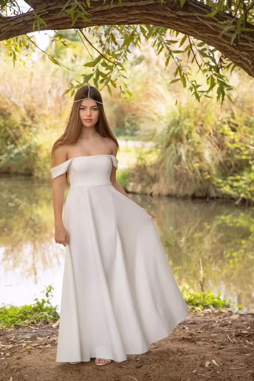 שמלה לבנה לבת מצווה